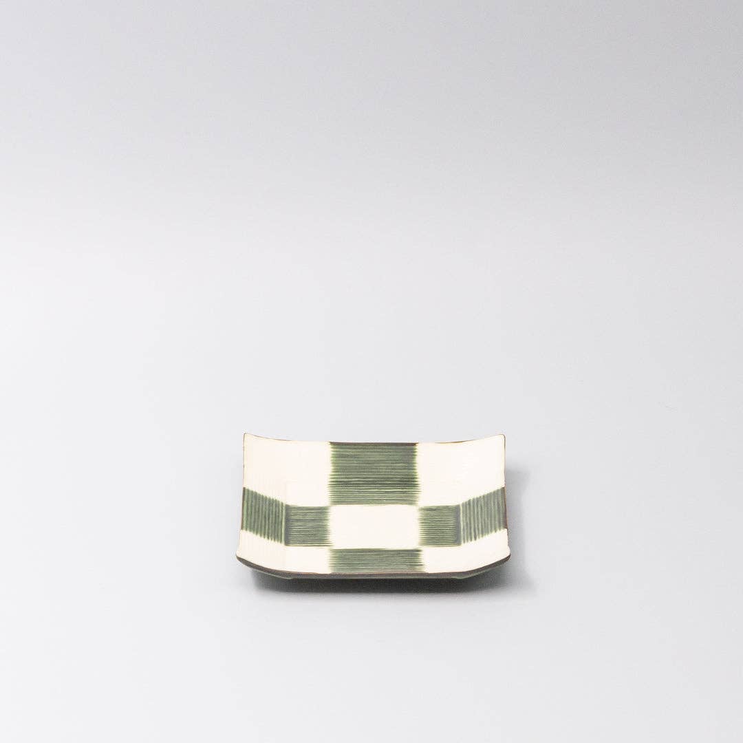 Reeded Oribe Checkerboard Square Saucer