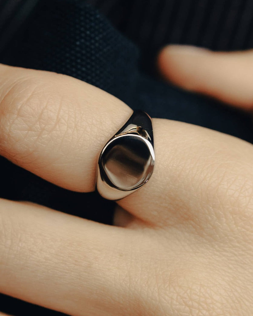 Silver Round Signet Ring, Waterproof