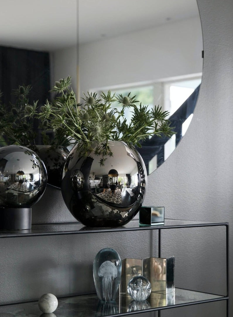Rika Vase - Silver