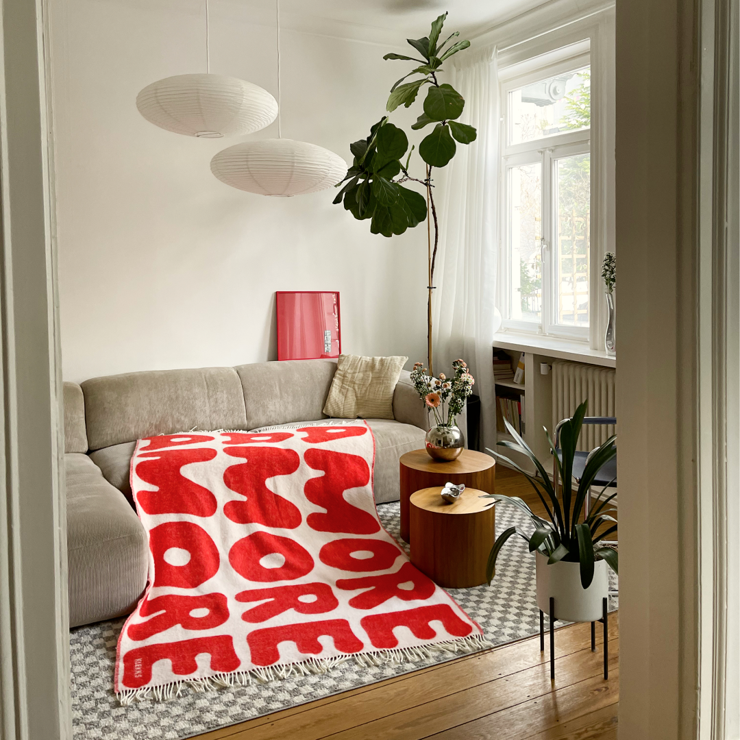 Klekks No. 11 - Wool Blanket - Red