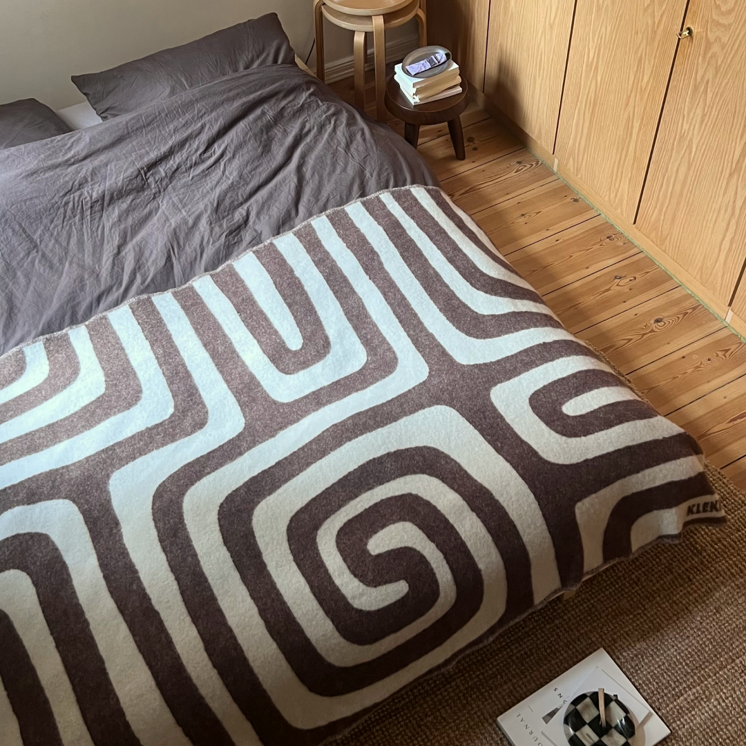 Klekks No. 34 - Wool blanket - Brown