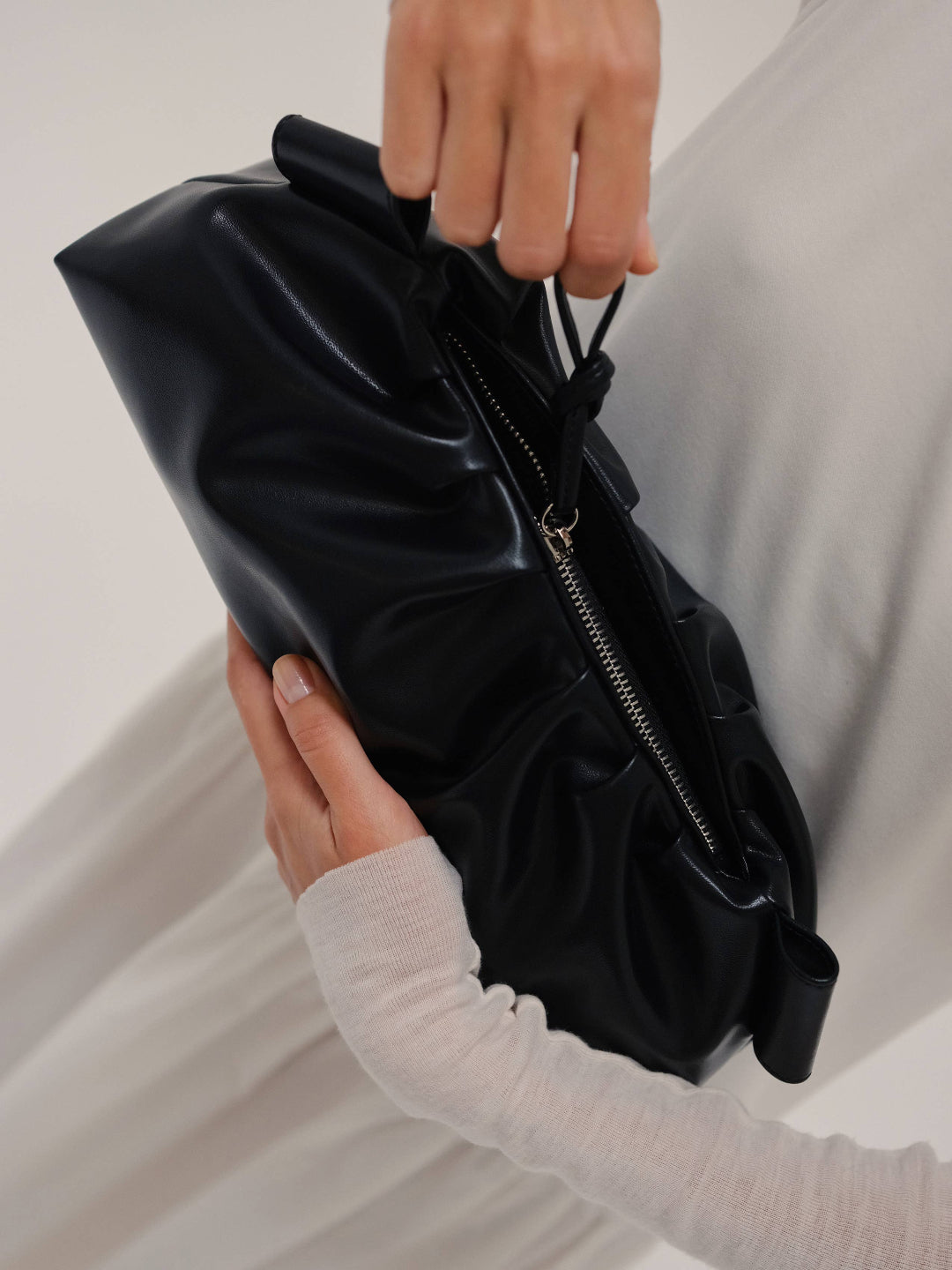 Dumpling Bag - Black