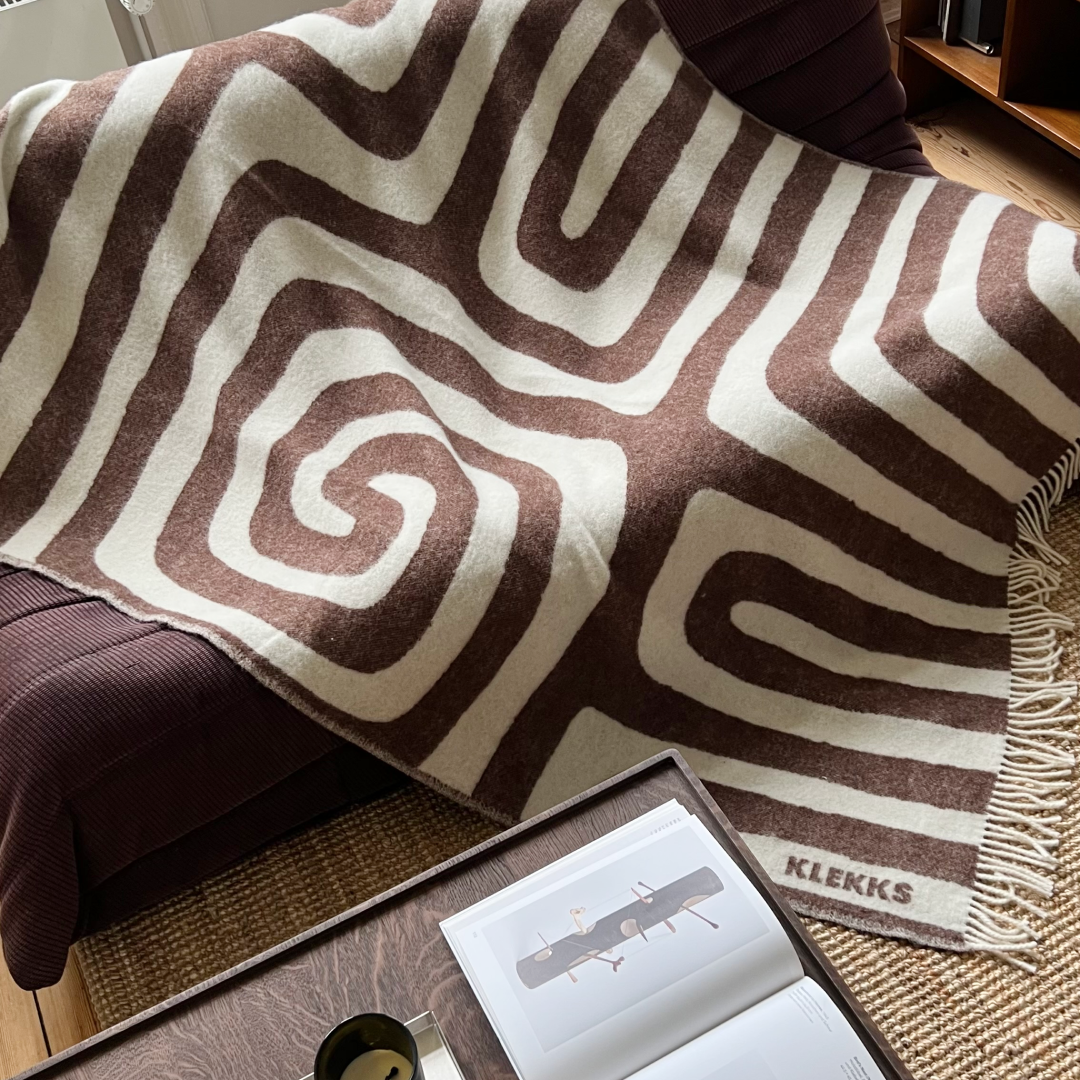 Klekks No. 34 - Wool blanket - Brown