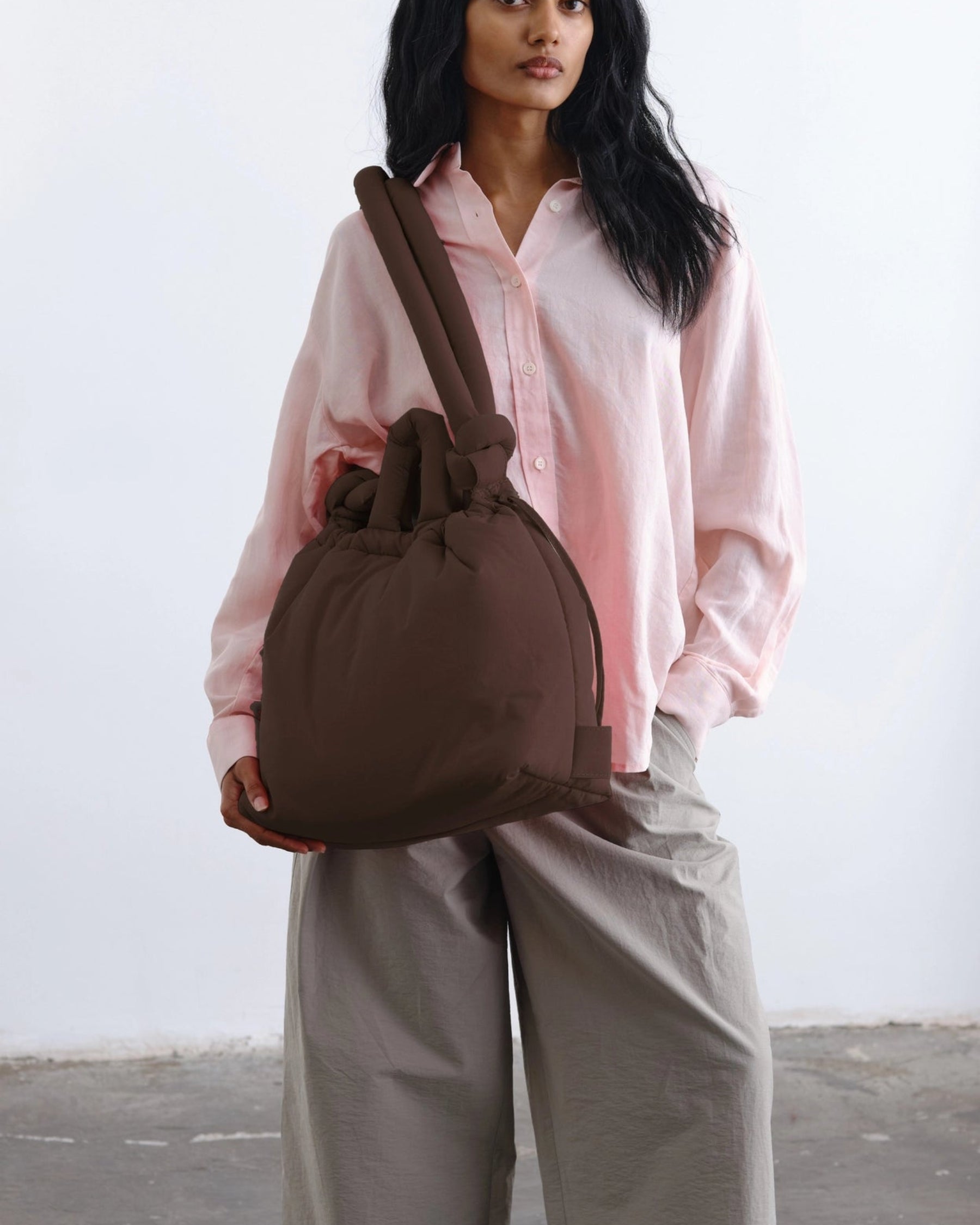Ona Soft Bag - Chocolate