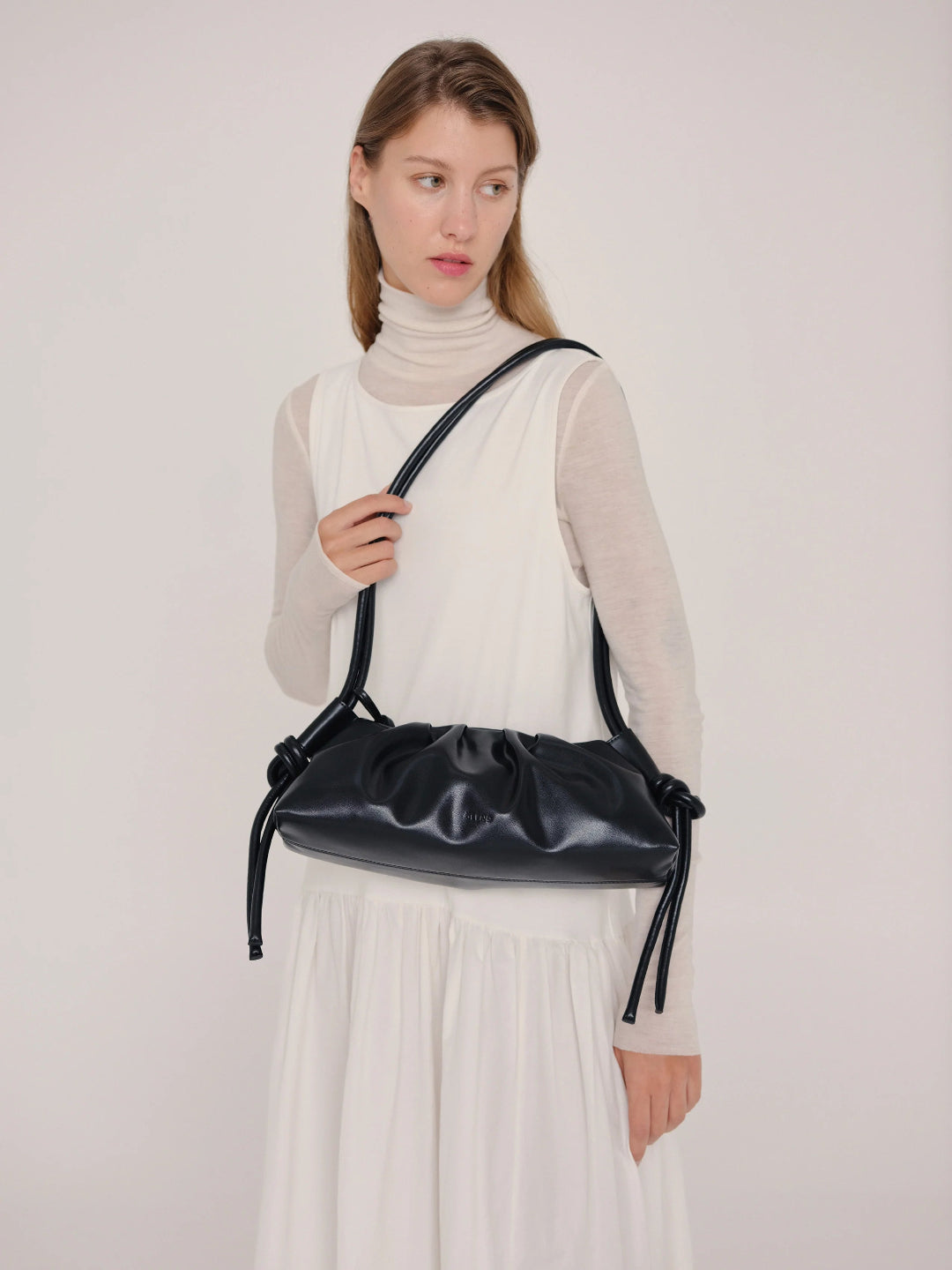 Dumpling Bag - Black
