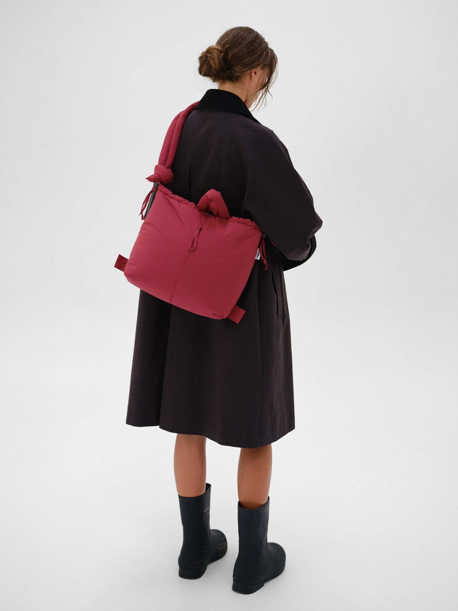 Ona Soft Bag - Cherry Red