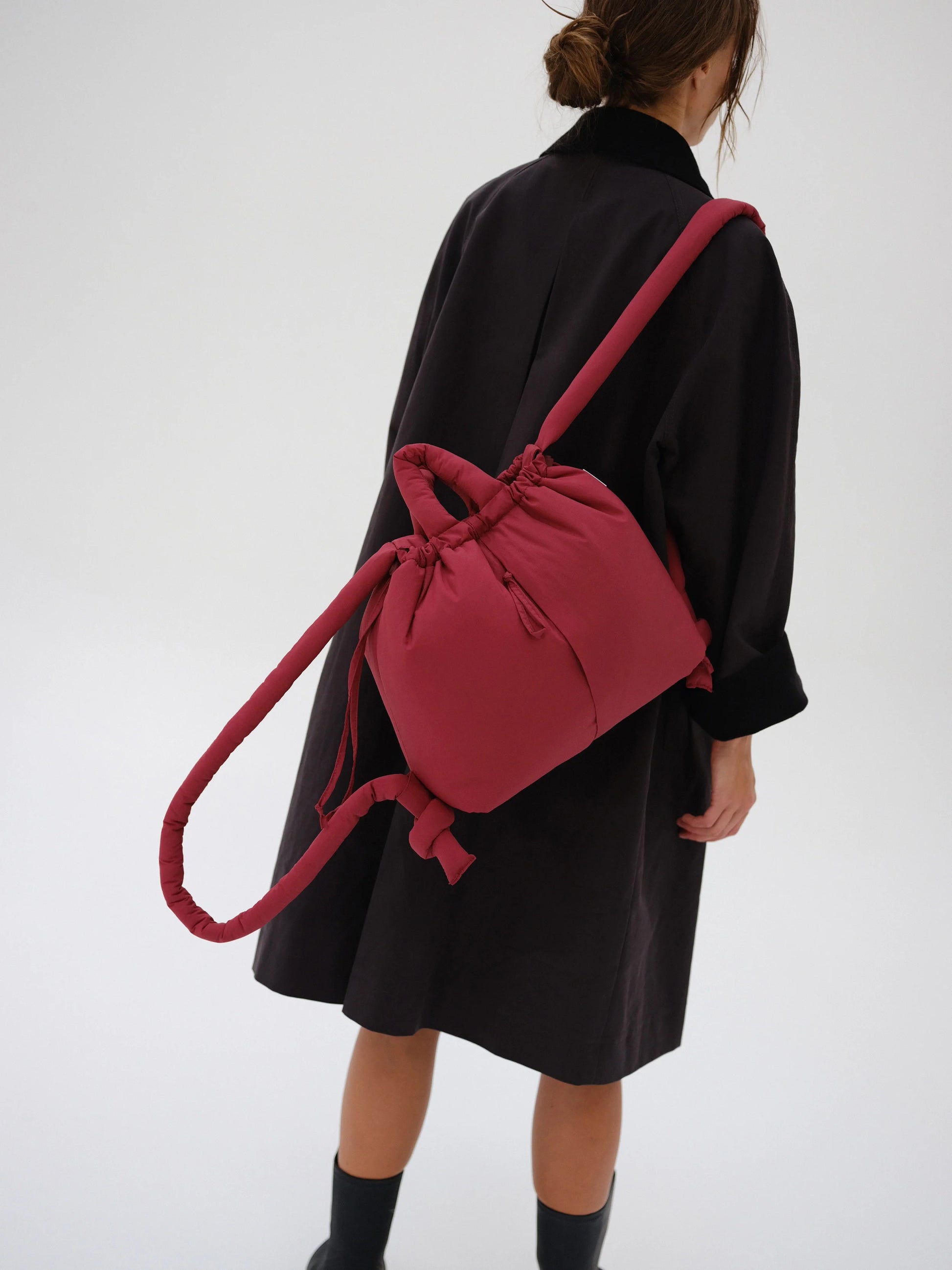 Ona Soft Bag - Cherry Red