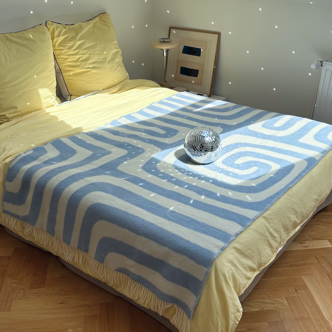 Klekks No. 34 - Wool blanket - Light Blue