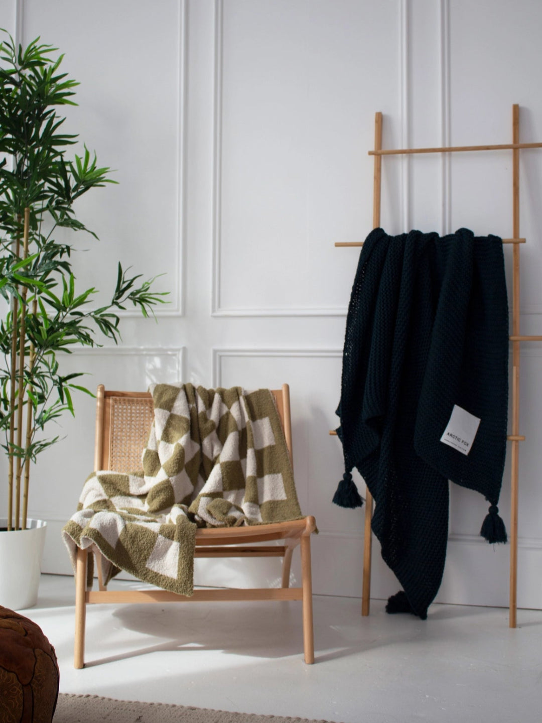 The Teddy Throw - 100% Recycled - Khaki Check