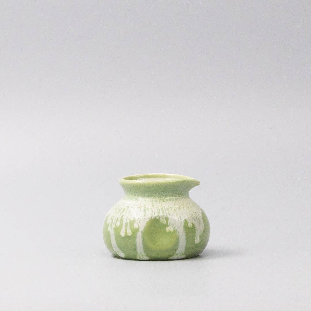 Green Gloss White Drip Pourer, 120ml